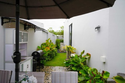 Villa à Phuket, Thaïlande 3 chambres № 153591 - photo 30