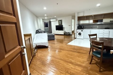 Кондоминиум с 3 спальнями в Ратчатхеви, Бангкок, Таиланд № 137388 - фото 1