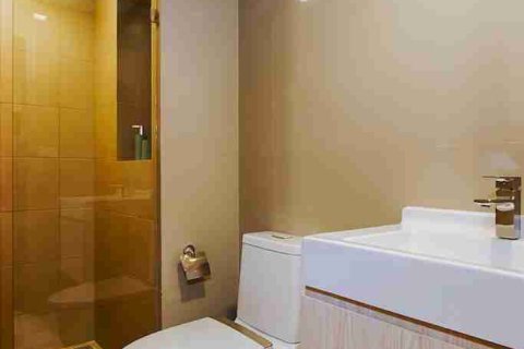 Condo in Bangkok, Thailand, 1 bedroom  № 183163 - photo 6