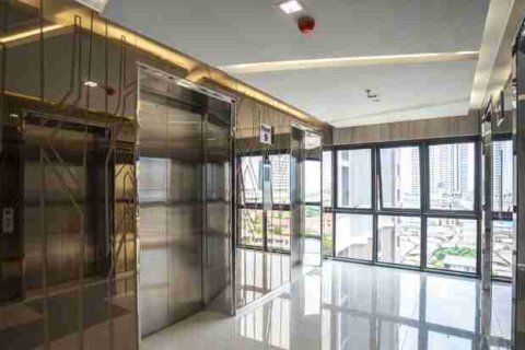 Condo in Bangkok, Thailand, 1 bedroom  № 183164 - photo 11