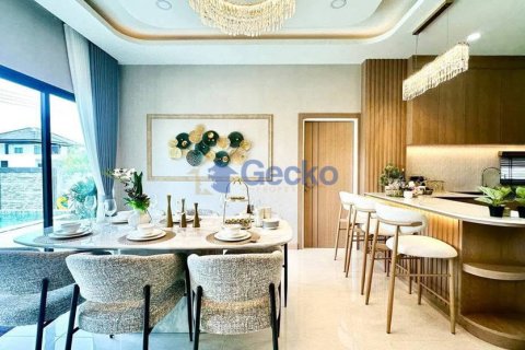 House in Pattaya, Thailand 3 bedrooms № 209806 - photo 30