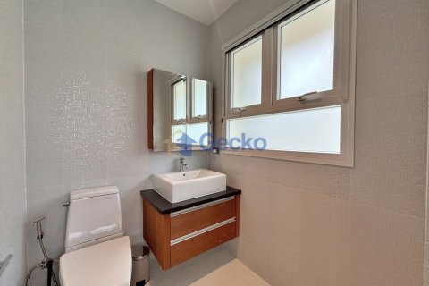 House in Pattaya, Thailand 4 bedrooms № 209804 - photo 30