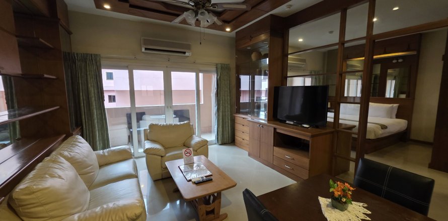 Studio in the Condo in Pattaya, Thailand  № 172203