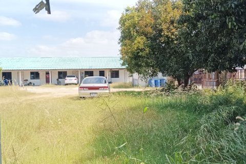 Land in Pattaya, Thailand 2542.4 sq.m. № 172201 - photo 11