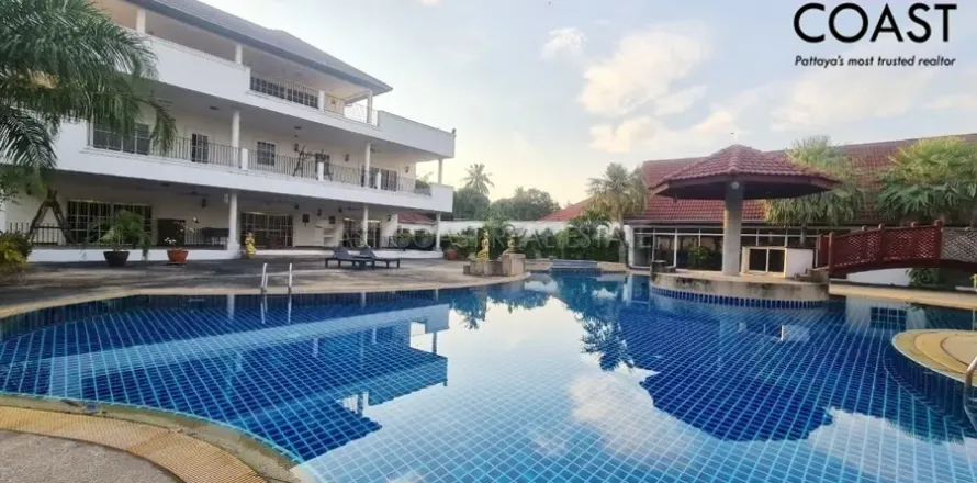 Studio in Pattaya, Thailand № 213887