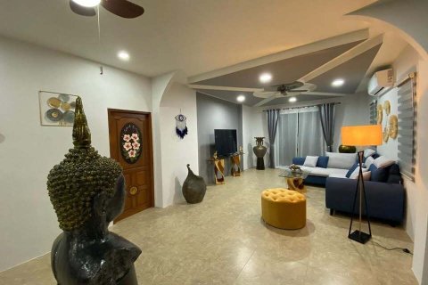 Villa in Ko Samui, Thailand 4 bedrooms № 167223 - photo 7