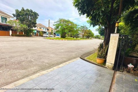 Maison à Min Buri, Bangkok, Thaïlande 3 chambres № 167224 - photo 12