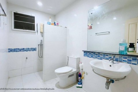 Maison à Min Buri, Bangkok, Thaïlande 3 chambres № 167224 - photo 5