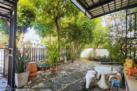 Maison à Min Buri, Bangkok, Thaïlande 3 chambres № 167224 - photo 16