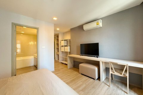Condo in Watthana, Bangkok, Thailand, 3 bedrooms № 154832 - photo 14