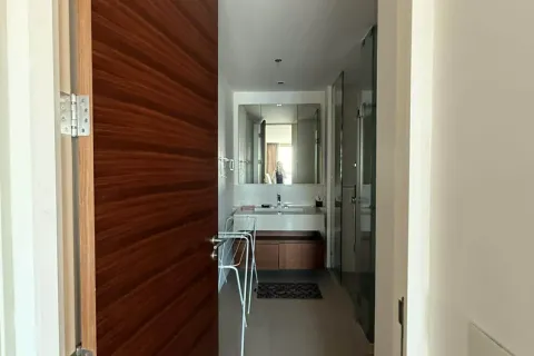 Кондоминиум с 2 спальнями в Кхлонг Сане, Бангкок, Таиланд № 154830 - фото 12