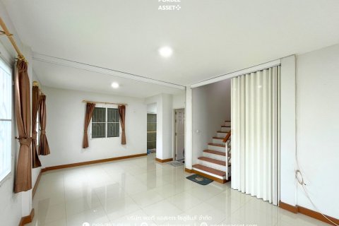 Дом в Бан Лам Лук Ка, Таиланд с 3 спальнями № 154833 - фото 3