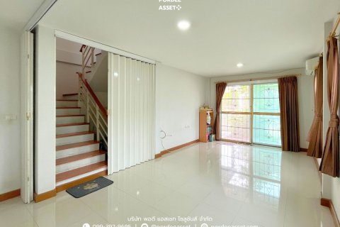 Дом в Бан Лам Лук Ка, Таиланд с 3 спальнями № 154833 - фото 4