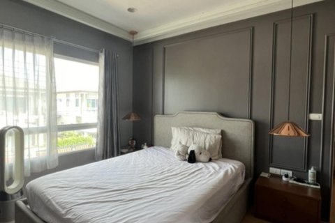 House in Krathum Baen, Thailand 3 bedrooms № 154828 - photo 6