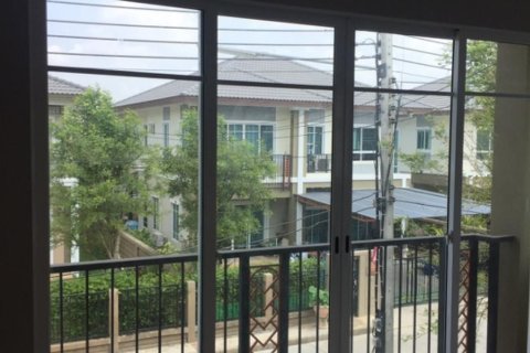 House in Krathum Baen, Thailand 3 bedrooms № 154828 - photo 12