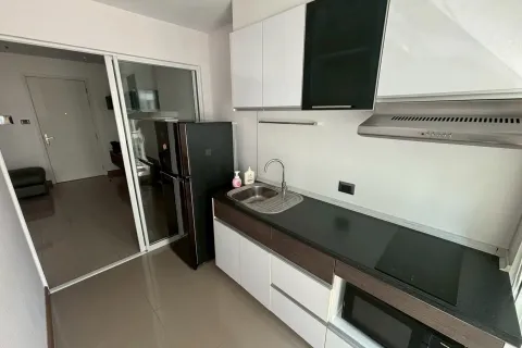 Studio in the Condo in Huai Khwang, Bangkok, Thailand № 159356 - photo 3