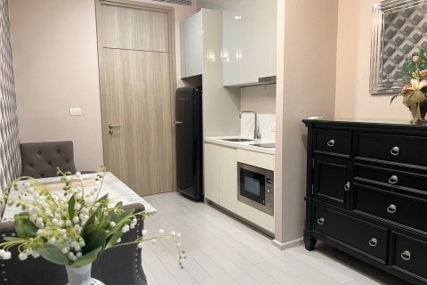 Studio in the Condo in Pathum Wan, Bangkok, Thailand № 159355 - photo 12
