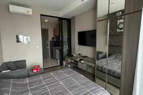 Studio in the Condo in Watthana, Bangkok, Thailand  № 159353 - photo 8