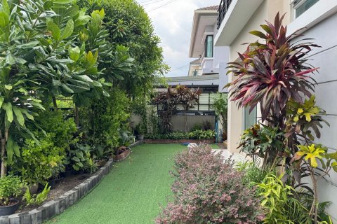 Дом в Банг Кхене, Бангкок, Таиланд с 4 спальнями  № 149869 - фото 11