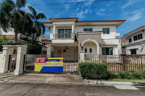 House in Samut Sakhon, Thailand 3 bedrooms № 149873 - photo 1