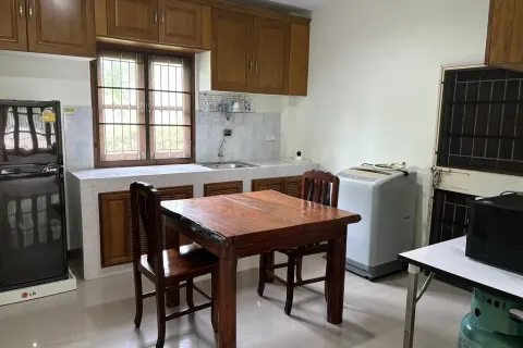 House in Rayong, Thailand 3 bedrooms № 170944 - photo 4