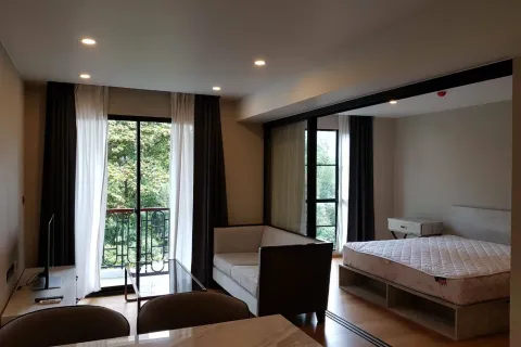 Студия в кондо в Патхум Ване, Бангкок, Таиланд № 170941 - фото 2