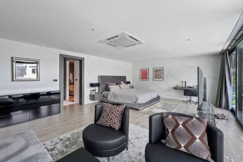 Maison à Pattaya, Thaïlande 5 chambres № 170946 - photo 9