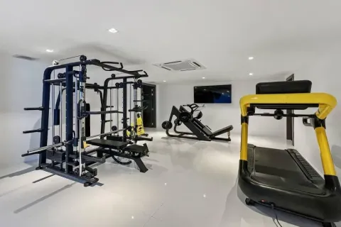 Maison à Pattaya, Thaïlande 5 chambres № 170946 - photo 10