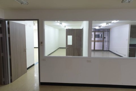Office à Khlong San, Bangkok, Thaïlande № 170952 - photo 6