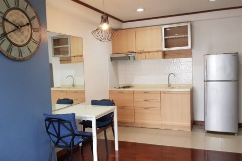 Studio in the Condo in Khlong Toei, Bangkok, Thailand  № 170950 - photo 8