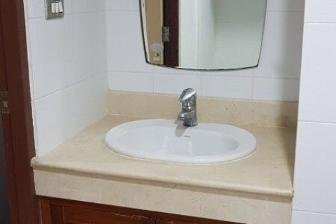 Studio in the Condo in Khlong Toei, Bangkok, Thailand  № 170950 - photo 18