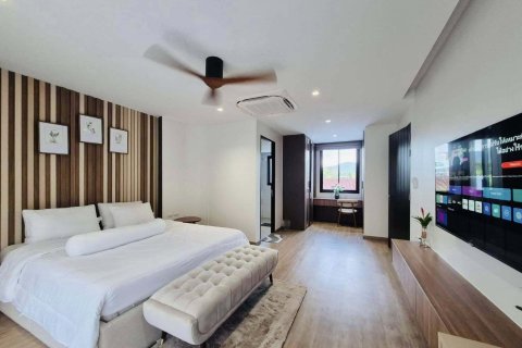 Villa in Phuket, Thailand 3 bedrooms № 170949 - photo 11