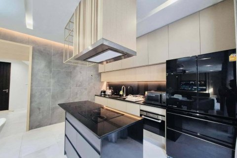 Villa in Phuket, Thailand 3 bedrooms № 170949 - photo 5