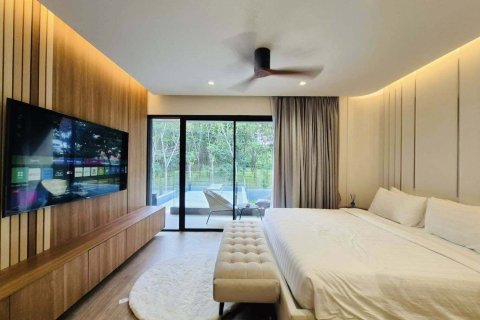 Villa in Phuket, Thailand 3 bedrooms № 170949 - photo 10
