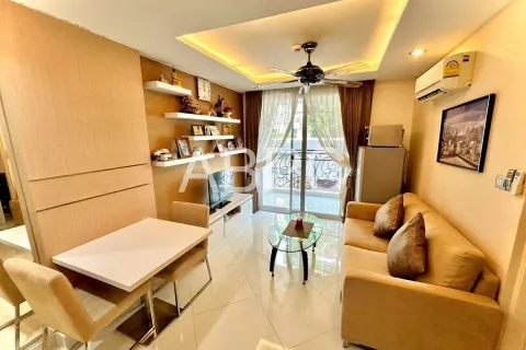 Condo on Jomtien Beach, Pattaya, Thailand, 1 bedroom  № 210611 - photo 8