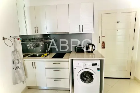 Condo on Jomtien Beach, Pattaya, Thailand, 1 bedroom  № 210611 - photo 2
