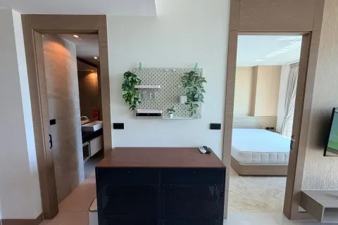 Condo on Jomtien Beach, Pattaya, Thailand, 1 bedroom № 210610 - photo 17