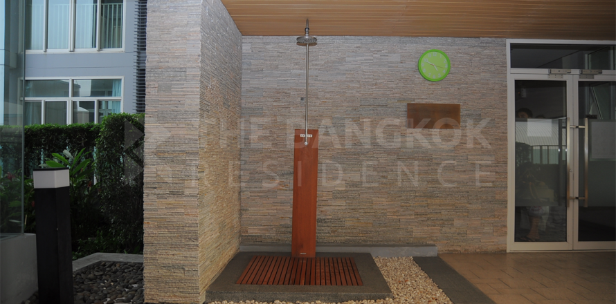 Condo in Bangkok, Thailand, 2 bedrooms  № 186261