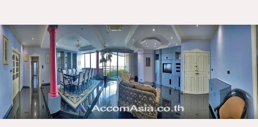 Penthouse in Yan Nawa, Bangkok, Thailand 3 Schlafzimmer № 215450