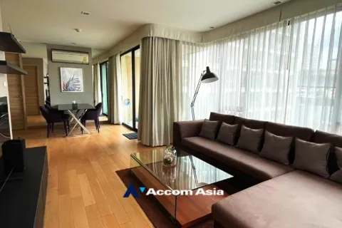 Condo à Pathum Wan, Bangkok, Thaïlande, 2 chambres  № 215452