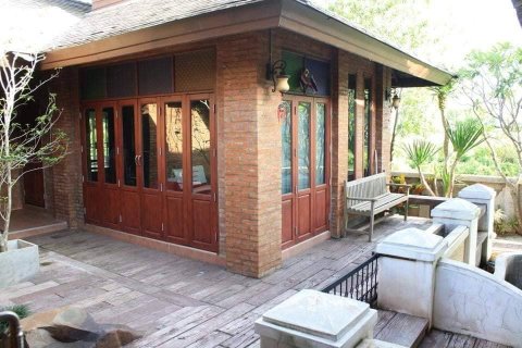 House in Chiang Rai, Thailand 3 bedrooms № 170732 - photo 18