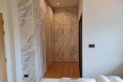 House in Pattaya, Thailand 4 bedrooms № 170737 - photo 5