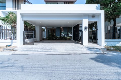 House in Pattaya, Thailand 3 bedrooms № 170735 - photo 21