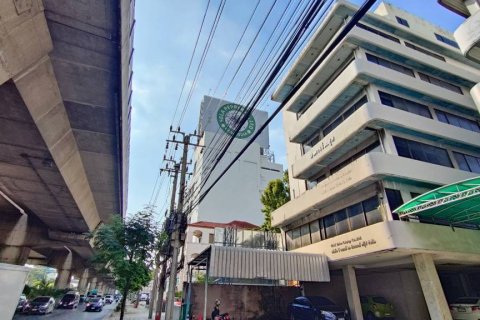 Коммерческая недвижимость в Суан Луанге, Бангкок, Таиланд 1050м2  № 116846 - фото 1