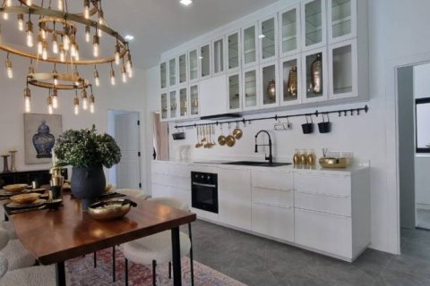 Villa in Pattaya, Thailand 5 bedrooms № 116842 - photo 5