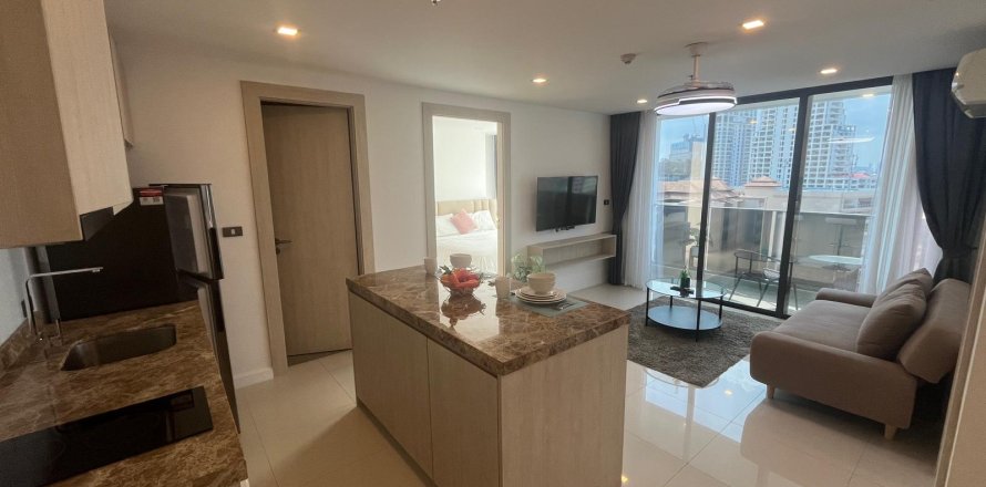 Apartment in Pattaya, Thailand 3 rooms № 159823