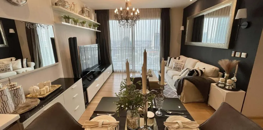 Condo in Khlong Toei, Bangkok, Thailand, 2 bedrooms  № 160494