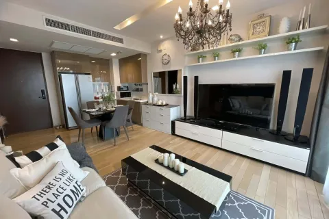 Condo in Khlong Toei, Bangkok, Thailand, 2 bedrooms  № 160494 - photo 2