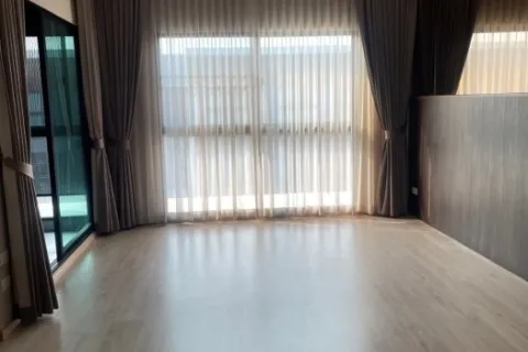 Reihenhaus in Suan Luang, Bangkok, Thailand 3 Schlafzimmer № 216424 - Foto 7