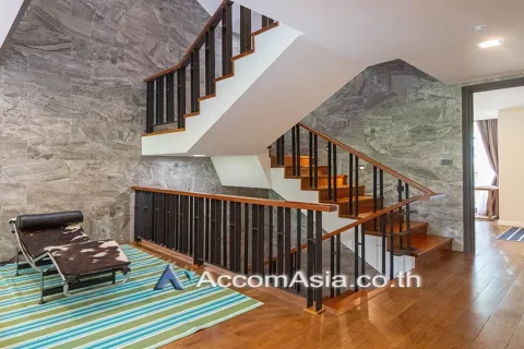 Reihenhaus in Watthana, Bangkok, Thailand 4 Schlafzimmer № 216430 - Foto 12